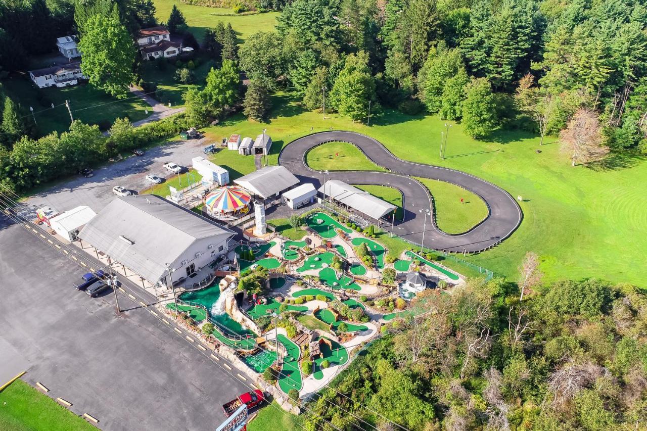 18 Winding Way Villa McHenry Buitenkant foto